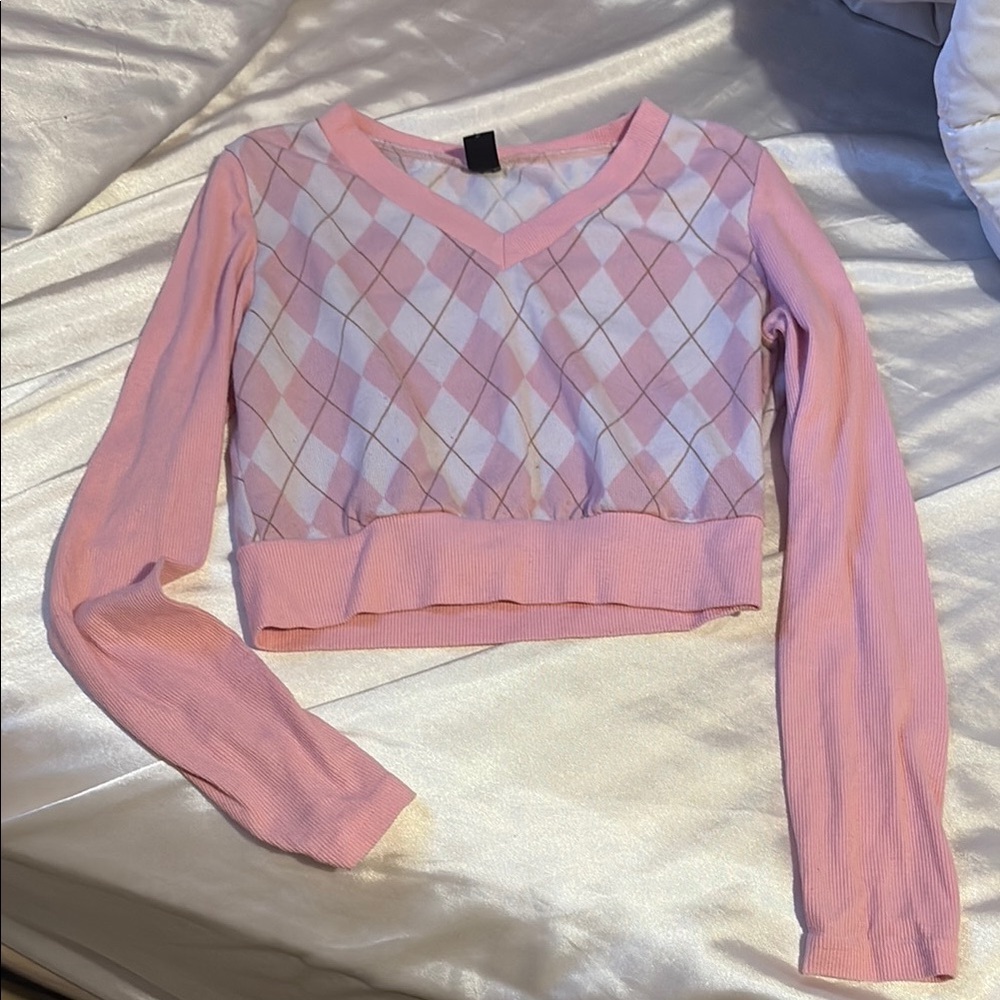 Pink Argyle Cropped Sweater - Picture 1 of 3